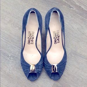 Navy Blue Salvatore Ferragamo Pumps